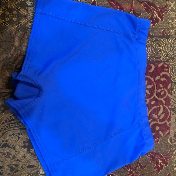 Spandex - Picture 1 of 2